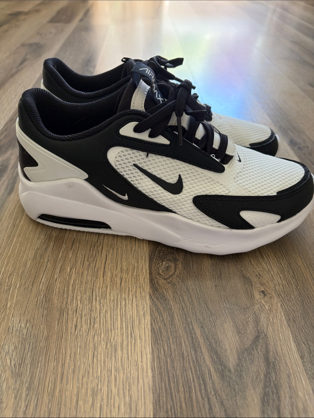Nike Air Max Bolt Size 7.5